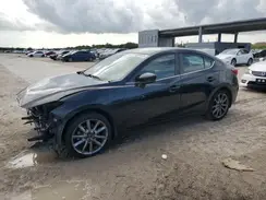 3MZBN1V36JM158437 2018 MAZDA 3