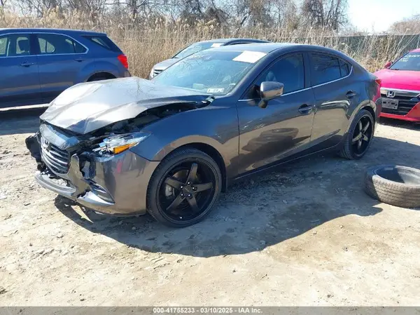 3MZBN1V36JM166098 2018 MAZDA 3 - Image 2