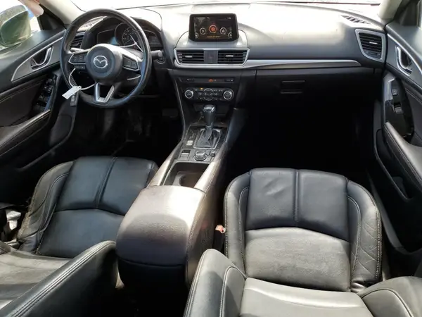 3MZBN1V36JM173892 2018 MAZDA 3 - Image 8