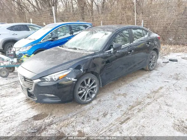 3MZBN1V36JM184259 2018 MAZDA 3 - Image 2