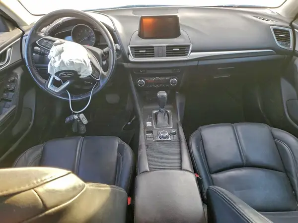 3MZBN1V36JM185394 2018 MAZDA 3 - Image 8