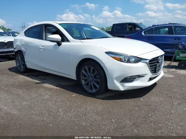3MZBN1V36JM188392 2018 MAZDA 3 - Image 1