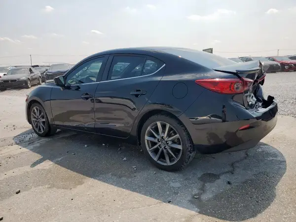 3MZBN1V36JM191227 2018 MAZDA 3 - Image 2