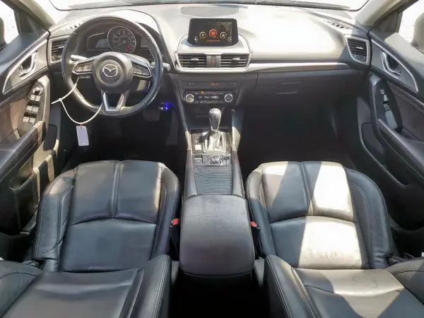 3MZBN1V36JM191227 2018 MAZDA 3 - Image 8