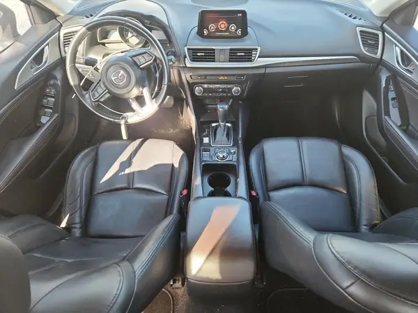 3MZBN1V36JM198808 2018 MAZDA 3 - Image 8