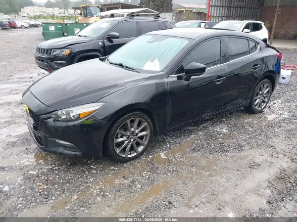3MZBN1V36JM216790 2018 MAZDA 3 - Image 2