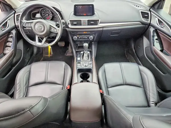 3MZBN1V36JM217907 2018 MAZDA 3 - Image 8