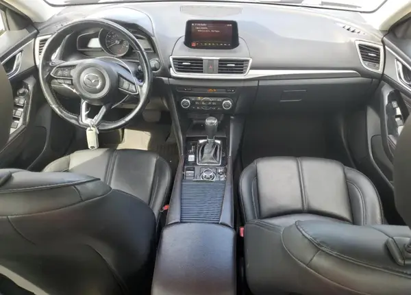 3MZBN1V36JM240801 2018 MAZDA 3 - Image 8