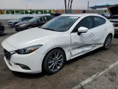 3MZBN1V36JM244041 2018 MAZDA 3