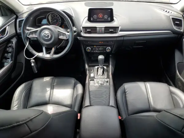 3MZBN1V36JM244041 2018 MAZDA 3 - Image 8