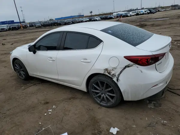 3MZBN1V36JM246078 2018 MAZDA 3 - Image 2