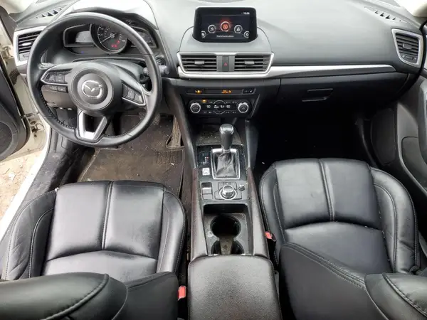 3MZBN1V36JM246078 2018 MAZDA 3 - Image 8
