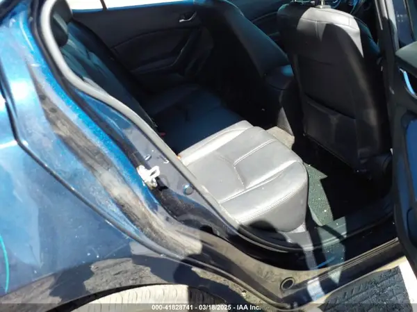 3MZBN1V36JM256934 2018 MAZDA 3 - Image 8