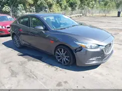 3MZBN1V36JM265830 2018 MAZDA 3