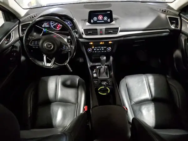 3MZBN1V36JM269652 2018 MAZDA 3 - Image 8