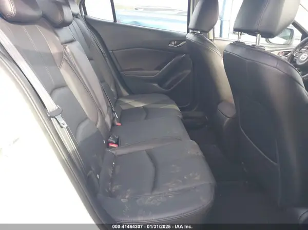 3MZBN1V36JM276973 2018 MAZDA 3 - Image 8