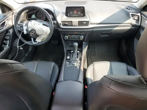 3MZBN1V37JM158317 2018 MAZDA 3 - Image 8
