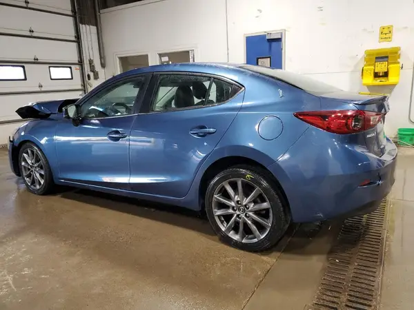 3MZBN1V37JM160438 2018 MAZDA 3 - Image 2