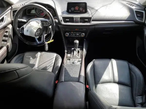 3MZBN1V37JM165767 2018 MAZDA 3 - Image 8
