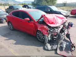 3MZBN1V37JM172539 2018 MAZDA 3