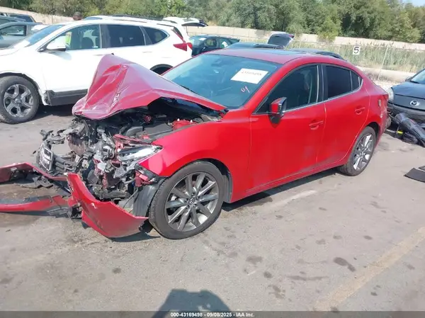 3MZBN1V37JM172539 2018 MAZDA 3 - Image 2