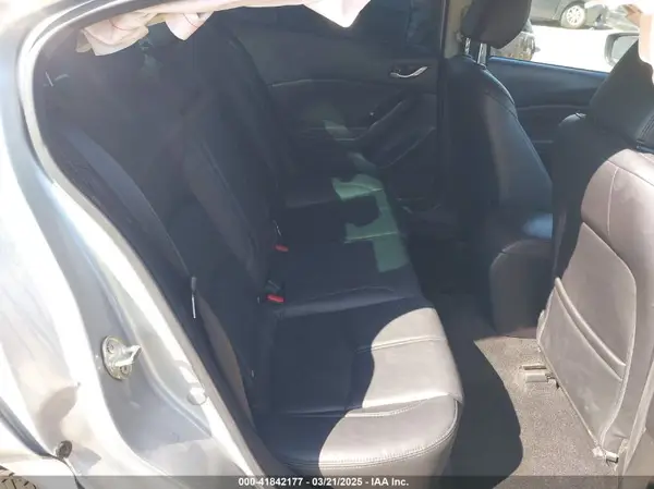 3MZBN1V37JM181208 2018 MAZDA 3 - Image 8