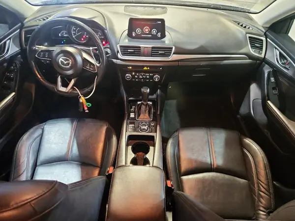 3MZBN1V37JM183301 2018 MAZDA 3 - Image 8