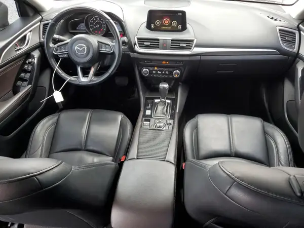 3MZBN1V37JM184657 2018 MAZDA 3 - Image 8
