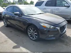 3MZBN1V37JM184982 2018 MAZDA 3