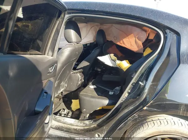 3MZBN1V37JM202722 2018 MAZDA 3 - Image 8