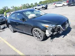3MZBN1V37JM202929 2018 MAZDA 3