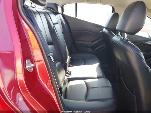 3MZBN1V37JM212733 2018 MAZDA 3 - Image 8