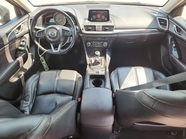 3MZBN1V37JM238877 2018 MAZDA 3 - Image 8