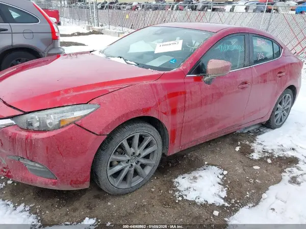 3MZBN1V37JM240399 2018 MAZDA 3 - Image 2