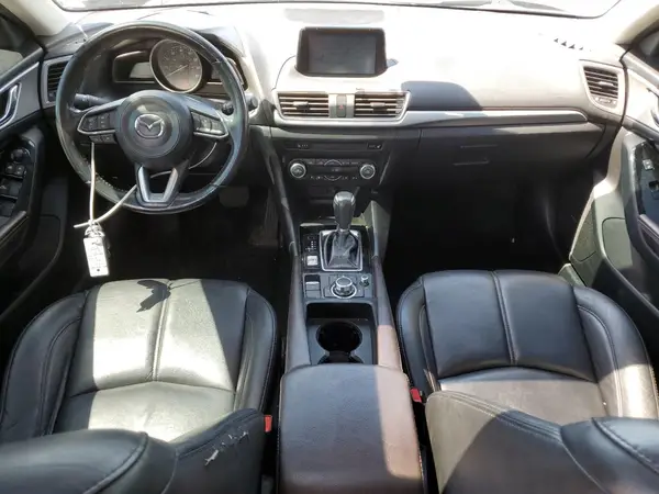 3MZBN1V37JM248244 2018 MAZDA 3 - Image 8