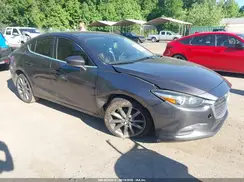 3MZBN1V37JM263147 2018 MAZDA 3