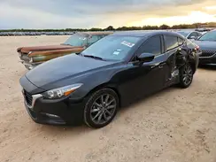 3MZBN1V37JM263682 2018 MAZDA 3