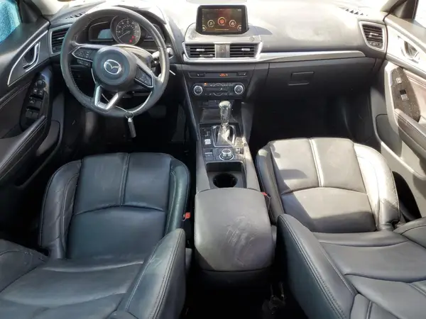 3MZBN1V37JM272155 2018 MAZDA 3 - Image 8