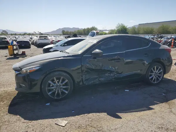 3MZBN1V38JM162604 2018 MAZDA 3 - Image 1