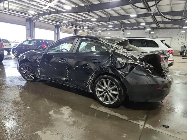 3MZBN1V38JM162649 2018 MAZDA 3 - Image 2