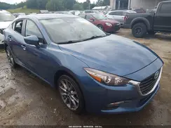 3MZBN1V38JM164112 2018 MAZDA 3