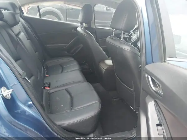 3MZBN1V38JM164112 2018 MAZDA 3 - Image 8