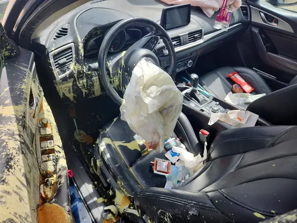 3MZBN1V38JM168340 2018 MAZDA 3 - Image 8