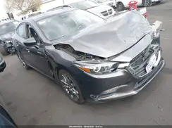3MZBN1V38JM174705 2018 MAZDA 3