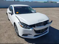 3MZBN1V38JM177930 2018 MAZDA 3