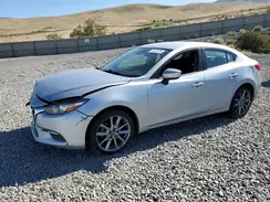 3MZBN1V38JM197966 2018 MAZDA 3