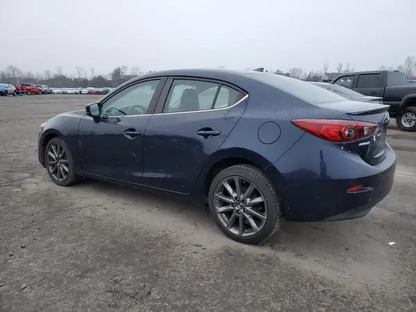 3MZBN1V38JM199832 2018 MAZDA 3 - Image 2