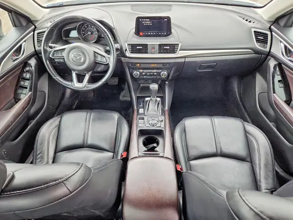 3MZBN1V38JM203250 2018 MAZDA 3 - Image 8