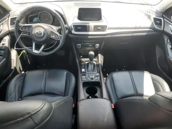 3MZBN1V38JM206858 2018 MAZDA 3 - Image 8