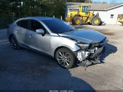 3MZBN1V38JM207802 2018 MAZDA 3